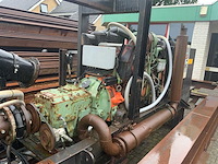 Bouwman tussen pompstation - afbeelding 18 van  22