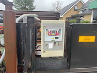 Bouwman tussen pompstation - afbeelding 20 van  22