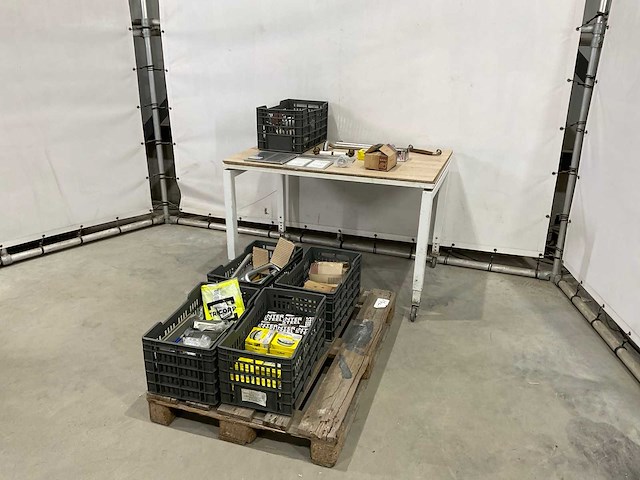 Bouwmateriaal - afbeelding 1 van  10