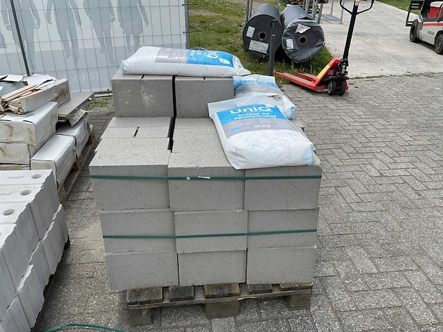 Bouwmateriaal - afbeelding 4 van  10
