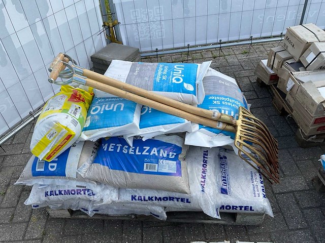 Bouwmateriaal - afbeelding 9 van  13