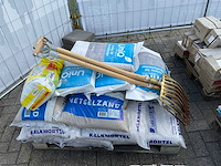 Bouwmateriaal - afbeelding 9 van  13