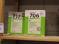Bouwmaterialen op vier schappen w.o. magnaprim, eurofix tack plus, universeel voegmateriaal, waterdicht voe... - afbeelding 3 van  6