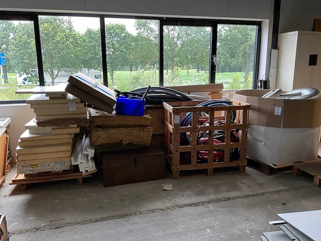 Bouwmaterialen - afbeelding 1 van  9