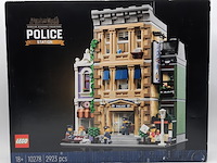Bouwpakket, lego, 10278 police station - afbeelding 1 van  6