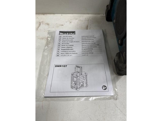 Bouwradio makita, drm 107 - afbeelding 2 van  4