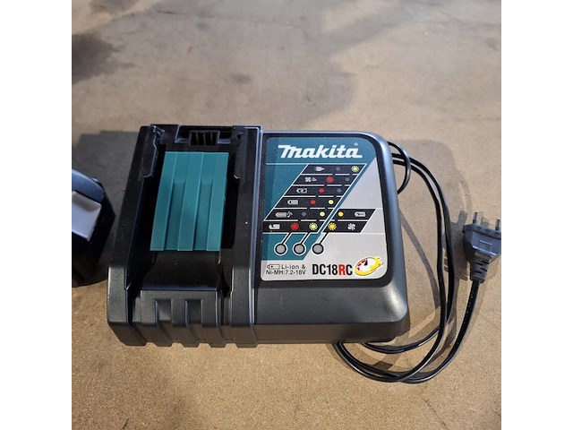 Bouwradio met 18v accu en oplader, o.a. makita, dmr 108, 2021 - afbeelding 4 van  12