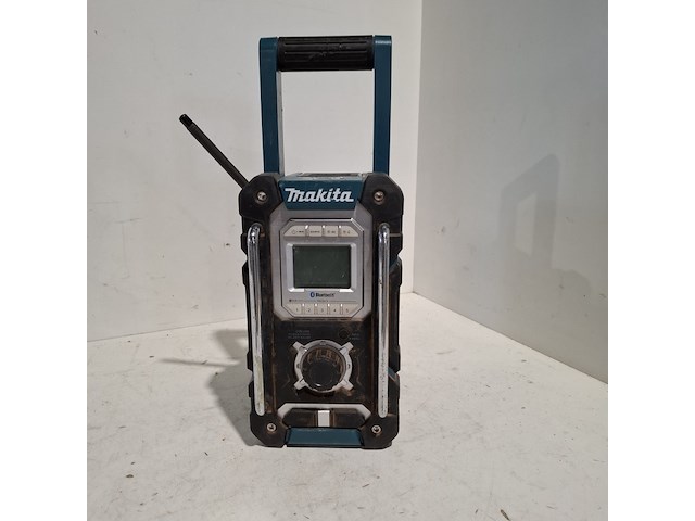 Bouwradio met 18v accu en oplader, o.a. makita, dmr 108, 2021 - afbeelding 1 van  12
