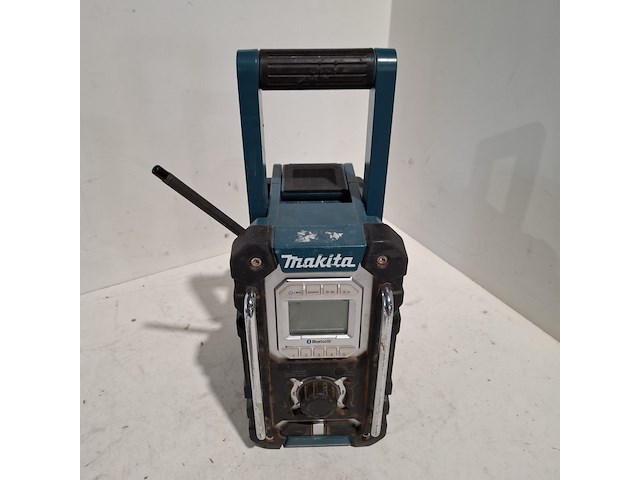 Bouwradio met 18v accu en oplader, o.a. makita, dmr 108, 2021 - afbeelding 5 van  12