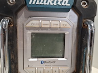 Bouwradio met 18v accu en oplader, o.a. makita, dmr 108, 2021 - afbeelding 6 van  12