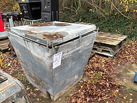 Bouwwaterput - afbeelding 1 van  4