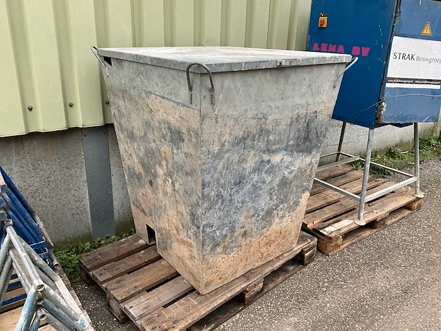 Bouwwaterput - afbeelding 1 van  3