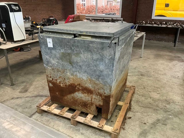 Bouwwaterput - afbeelding 1 van  5