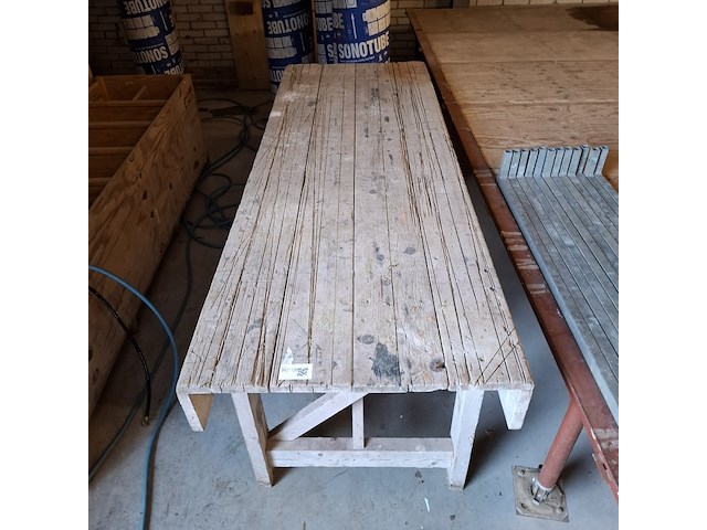 Bouwwerkbank en bak met resthout - afbeelding 4 van  10