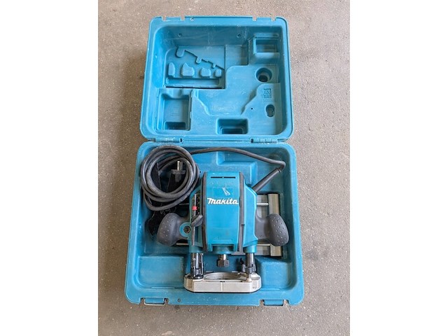 Boven freesmachine makita, 900 w, bouwjaar 2017 - afbeelding 1 van  4