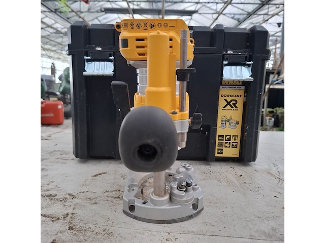 Bovenfrees, dewalt, dcw600 - afbeelding 13 van  18