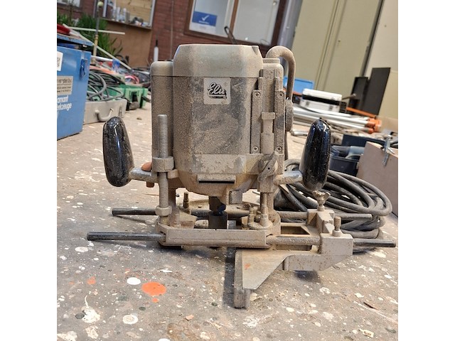 Bovenfrees, elu, mof type 2 - afbeelding 2 van  7