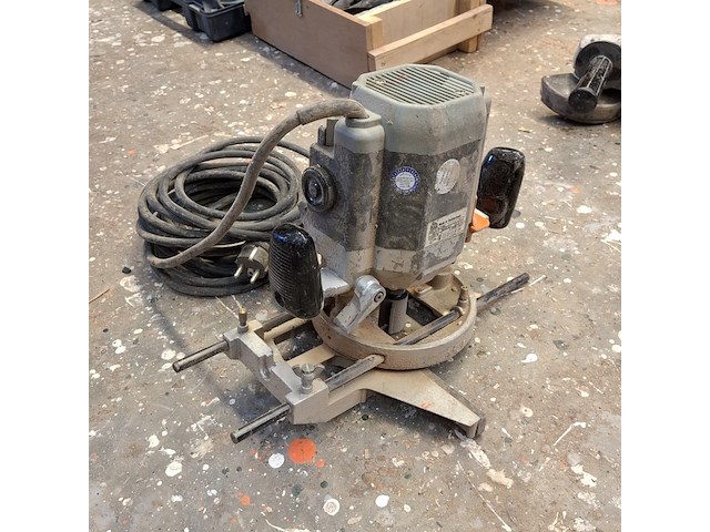 Bovenfrees, elu, mof type 2 - afbeelding 4 van  7