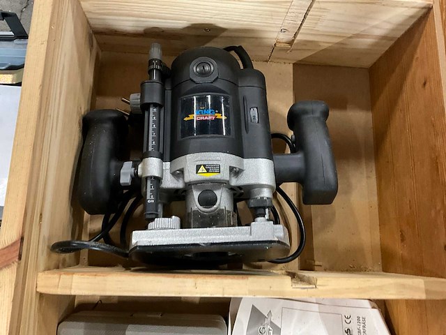 Bovenfrees en lamellenfrees - afbeelding 1 van  2