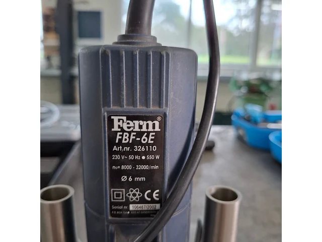 Bovenfrees met rechte slijper bosch en ferm - afbeelding 6 van  7