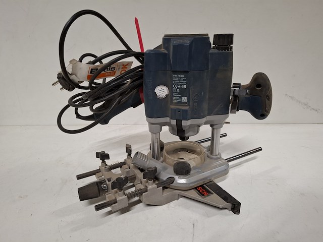 Bovenfreesmachine 230v, bosch, gof 1250 ce, 2017 - afbeelding 4 van  9