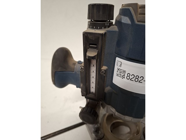 Bovenfreesmachine 230v, bosch, gof 1250 ce, 2017 - afbeelding 8 van  9