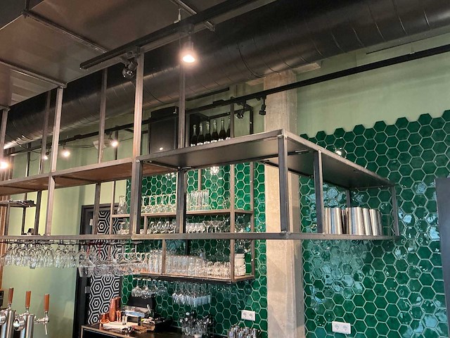 Bovenkoof met glazenrek - afbeelding 4 van  4