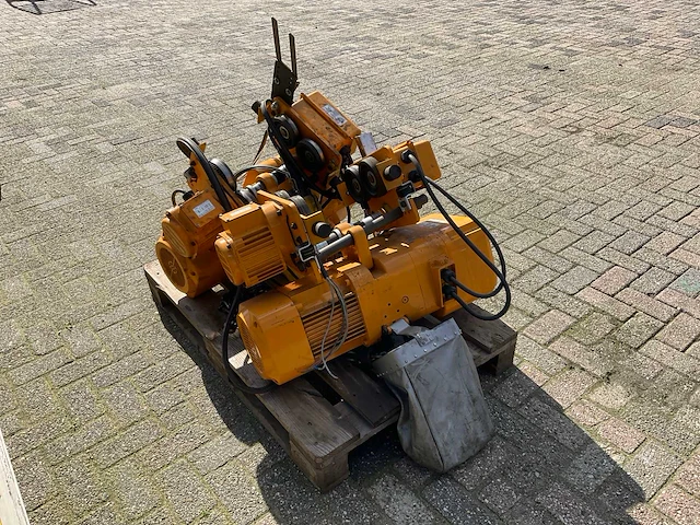 Bovenloophalkraan balk - afbeelding 2 van  20