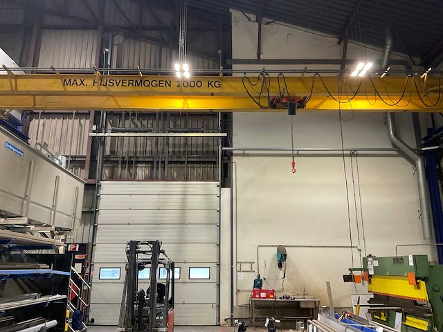 Bovenloophalkraan - afbeelding 1 van  7