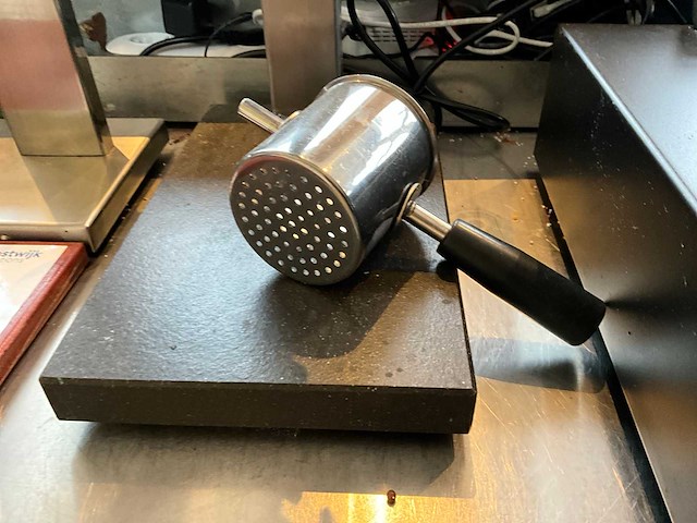 Bovo spaghetti ijspers & bartscher mixer - afbeelding 3 van  7