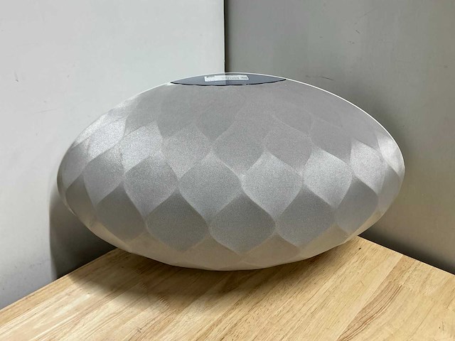 Bowers & wilkins - formation wedge - wifi speaker - afbeelding 1 van  4