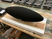 Bowers & wilkins zeppelin speaker