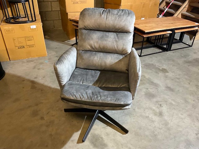 Bowey draaibare fauteuil - afbeelding 11 van  13