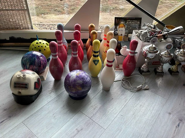 Bowling accessoires en sportprijzen - afbeelding 8 van  15