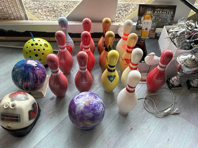 Bowling accessoires en sportprijzen - afbeelding 10 van  15