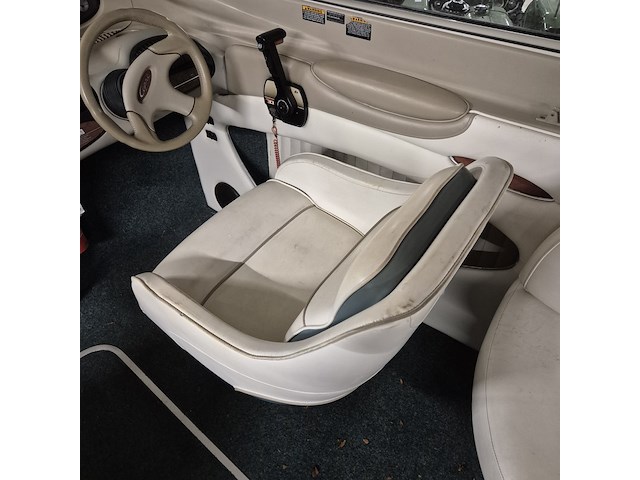 Bowrider speedboot met trailer, bayliner, 2350 lx capri, 2000 - afbeelding 7 van  53