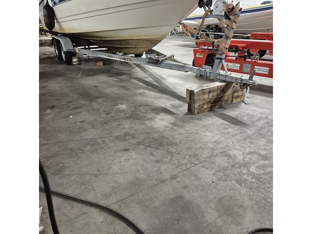 Bowrider speedboot met trailer, bayliner, 2350 lx capri, 2000 - afbeelding 35 van  53