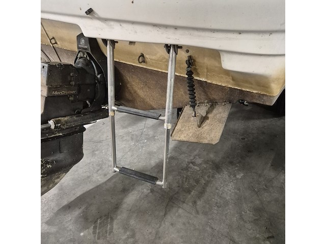 Bowrider speedboot met trailer, bayliner, 2350 lx capri, 2000 - afbeelding 10 van  53