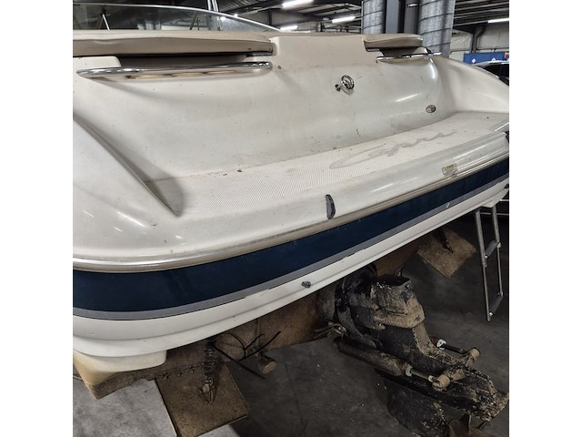Bowrider speedboot met trailer, bayliner, 2350 lx capri, 2000 - afbeelding 8 van  53