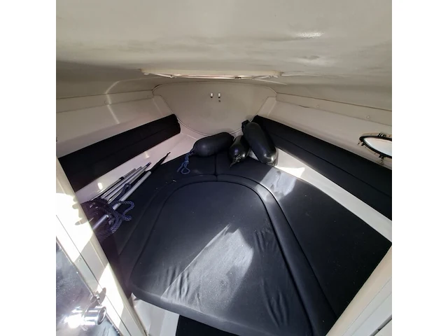 Bowrider speedboot, rinker, captiva cc 272, 2000 - afbeelding 16 van  67