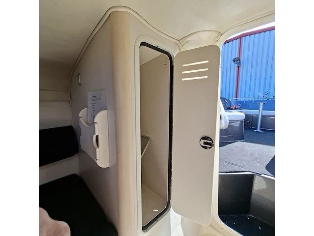Bowrider speedboot, rinker, captiva cc 272, 2000 - afbeelding 20 van  67