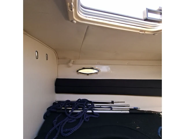 Bowrider speedboot, rinker, captiva cc 272, 2000 - afbeelding 24 van  67