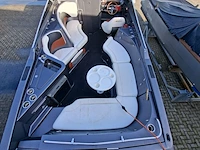 Bowrider speedboot, rinker, captiva cc 272, 2000 - afbeelding 23 van  67