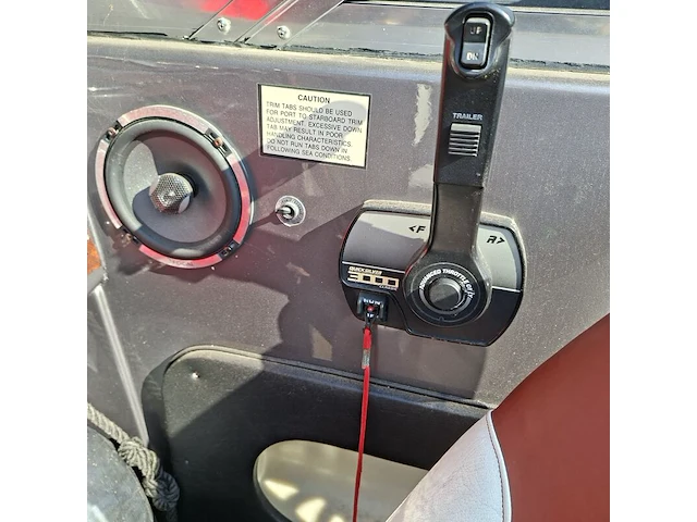 Bowrider speedboot, rinker, captiva cc 272, 2000 - afbeelding 45 van  67