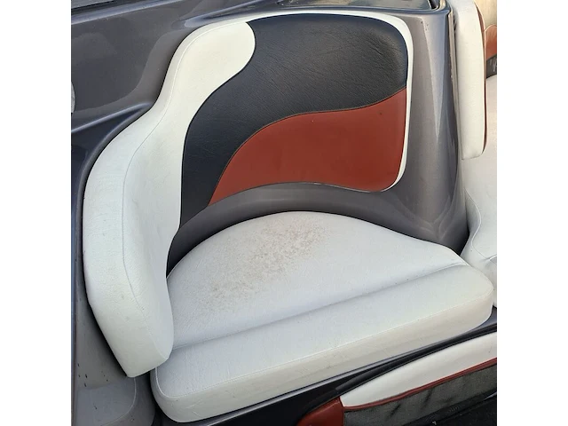 Bowrider speedboot, rinker, captiva cc 272, 2000 - afbeelding 62 van  67