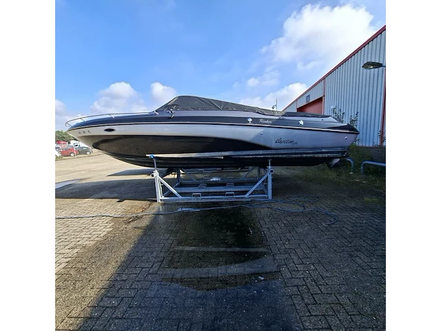 Bowrider speedboot, rinker, captiva cc 272, 2000 - afbeelding 66 van  67