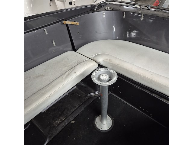 Bowrider speedboot, rinker, cc272, 2000 - afbeelding 11 van  40