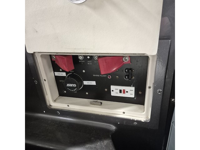 Bowrider speedboot, rinker, cc272, 2000 - afbeelding 15 van  40