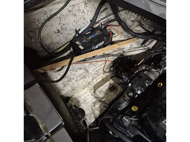 Bowrider speedboot, rinker, cc272, 2000 - afbeelding 29 van  40