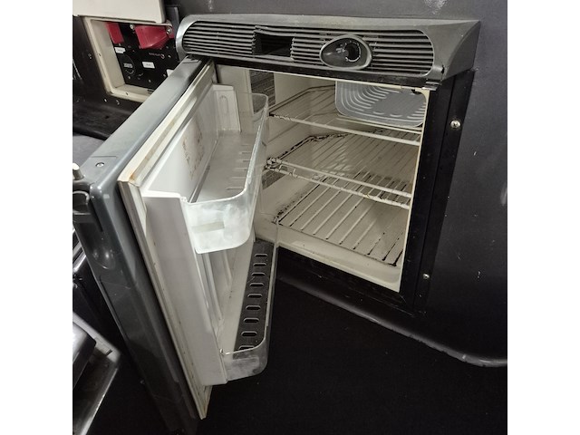 Bowrider speedboot, rinker, cc272, 2000 - afbeelding 33 van  40